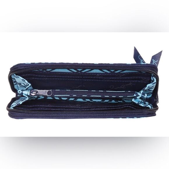 VB RFID Signature Cotton Navy Light Blue Cuban Tiles Georgia Wallet - Picture 3 of 16